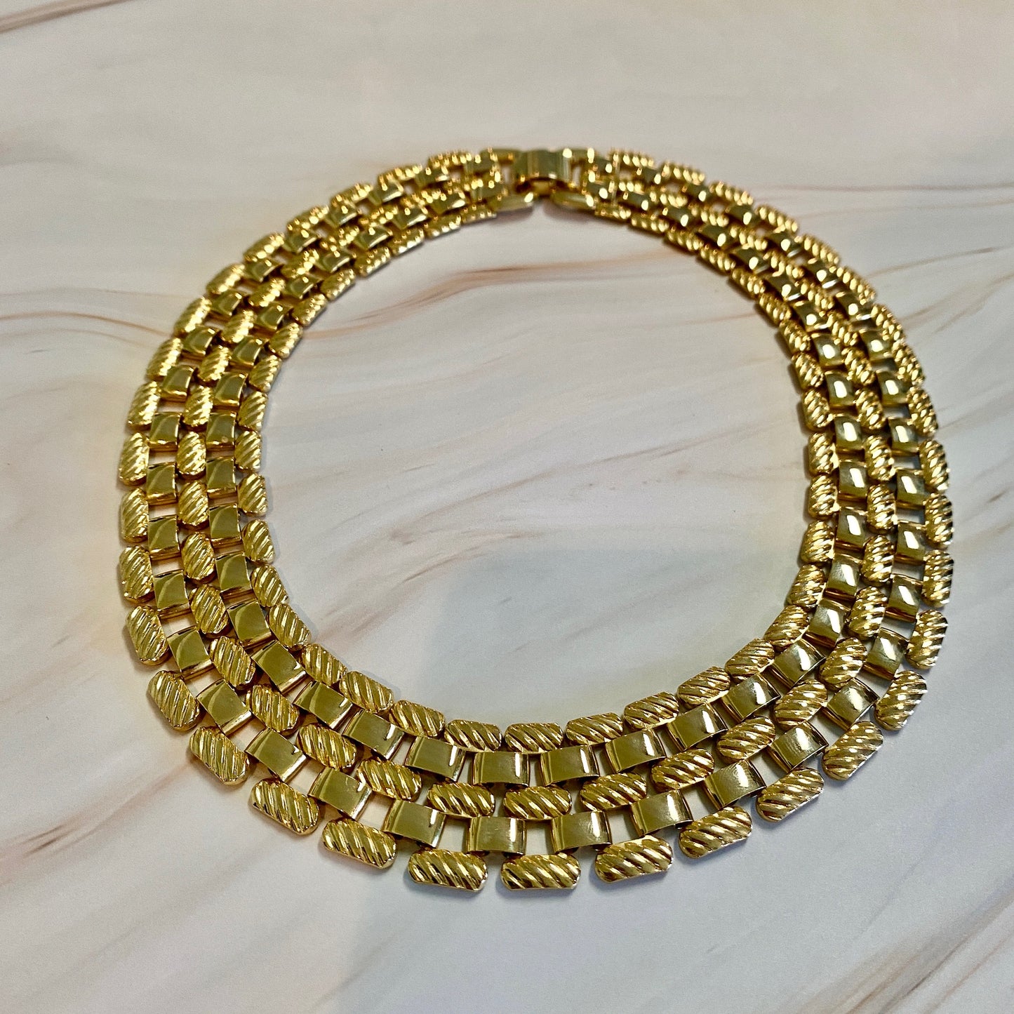 Flat Chain Gold Collar Necklace